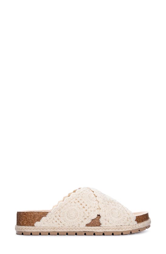 Dirty Laundry Tacoma Crochet Slide Sandal In Cream