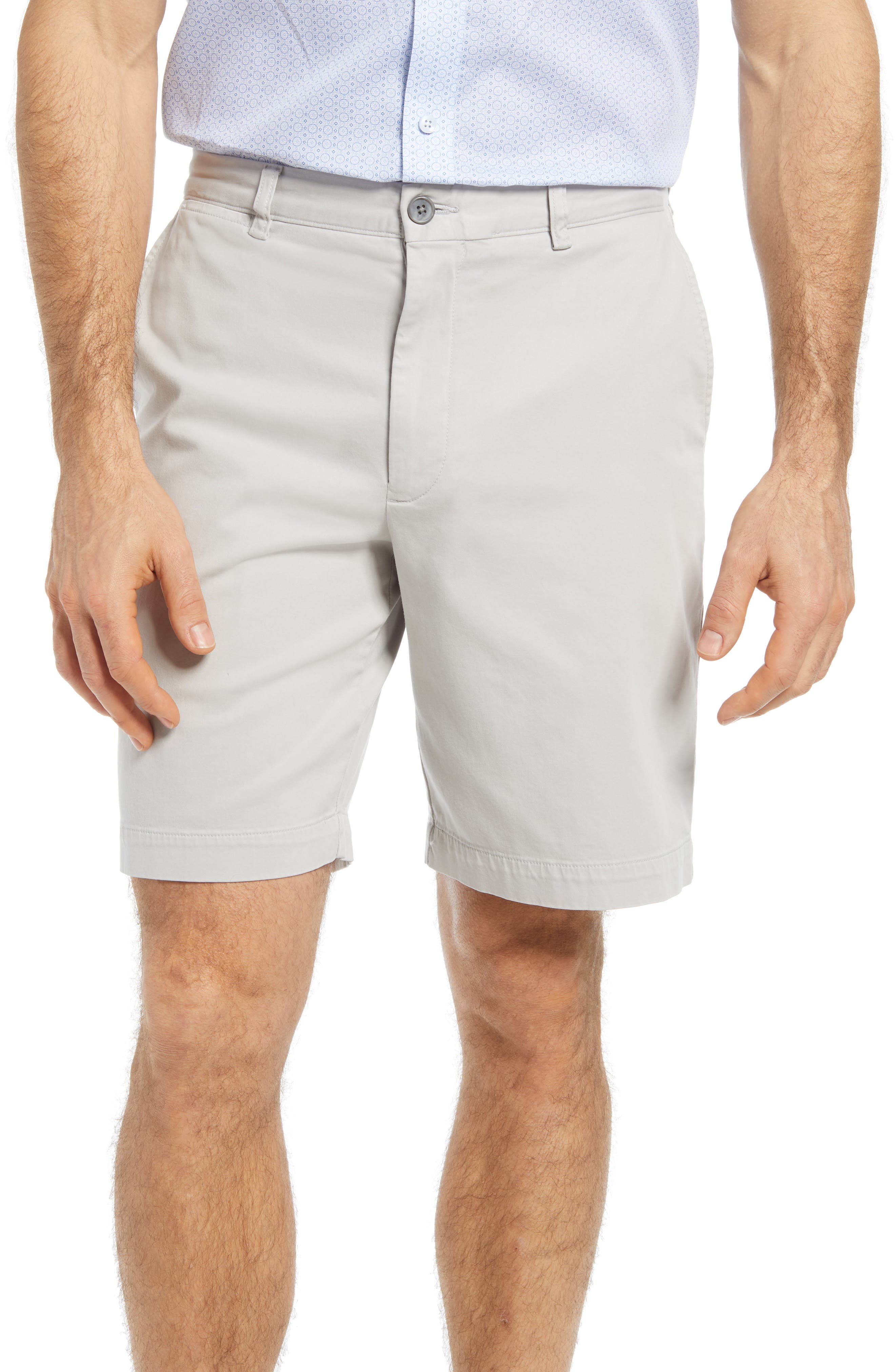 mens fitted chino shorts