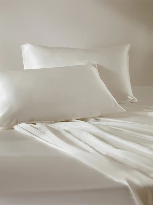 Shop Lilysilk Pure Mulberry Silk Terse Envelope Luxury Pillowcase In White