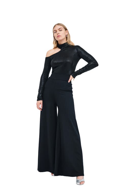Marcella Evan Asymmetric Metallic Top In Onyx