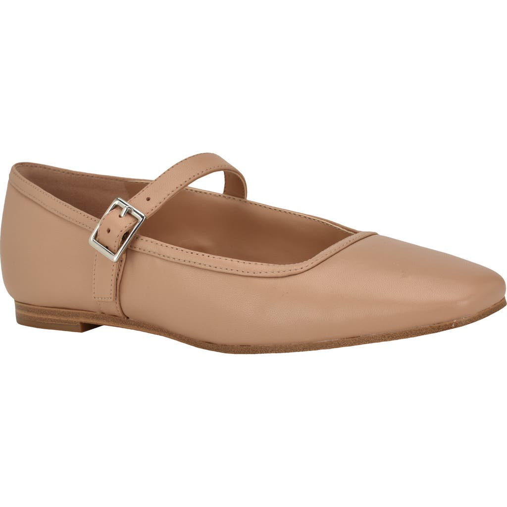 Calvin Klein Women's Women's Greto Flat In Light Natural
