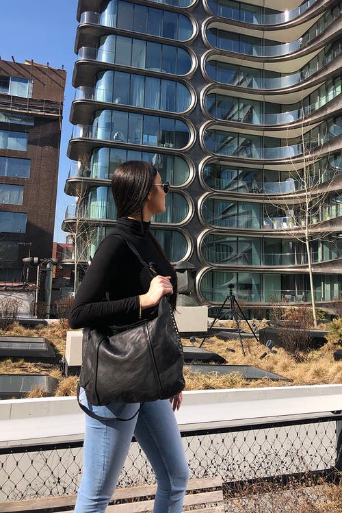 Bolsa Nova Anna Hobo In Black