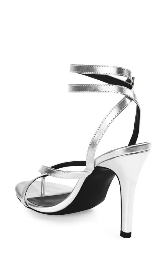 JOURNEE COLLECTION WAVERLEE ANKLE STRAP THONG SANDAL