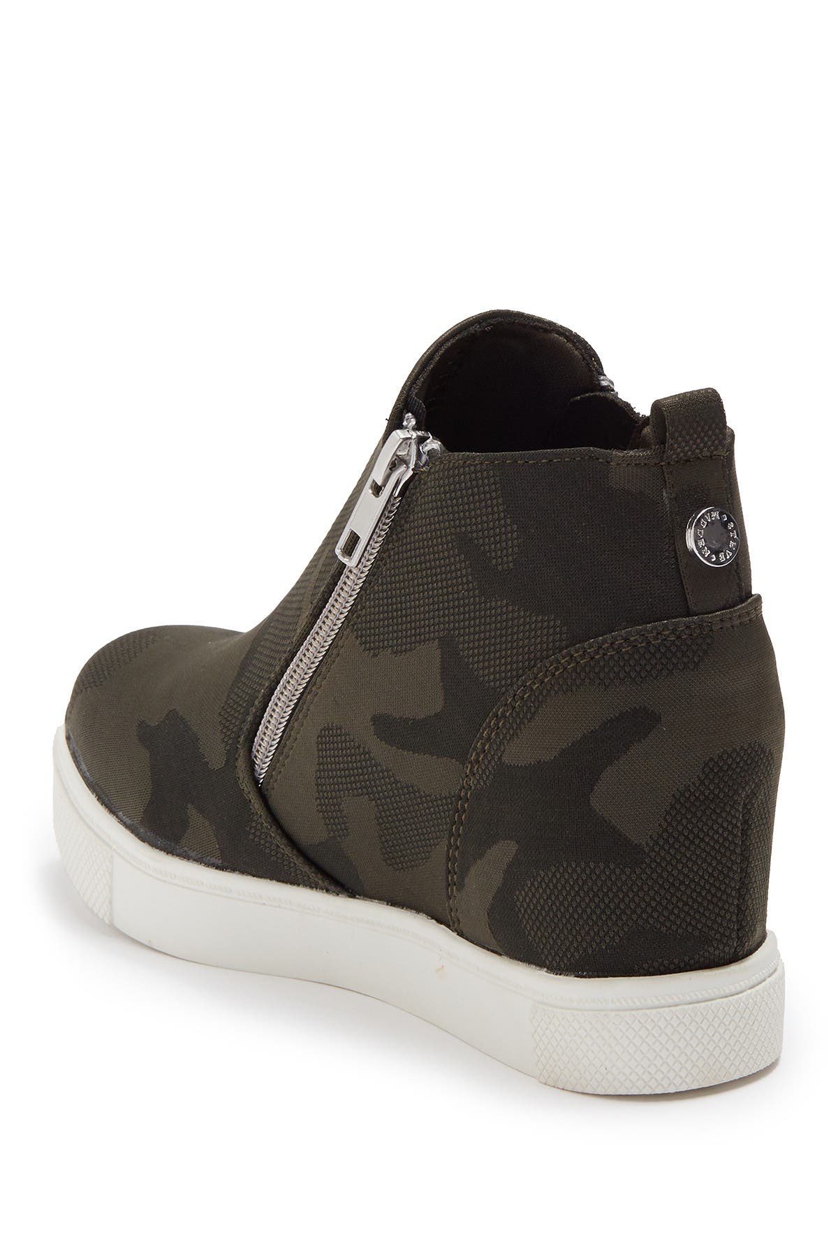 steve madden wedgie camo