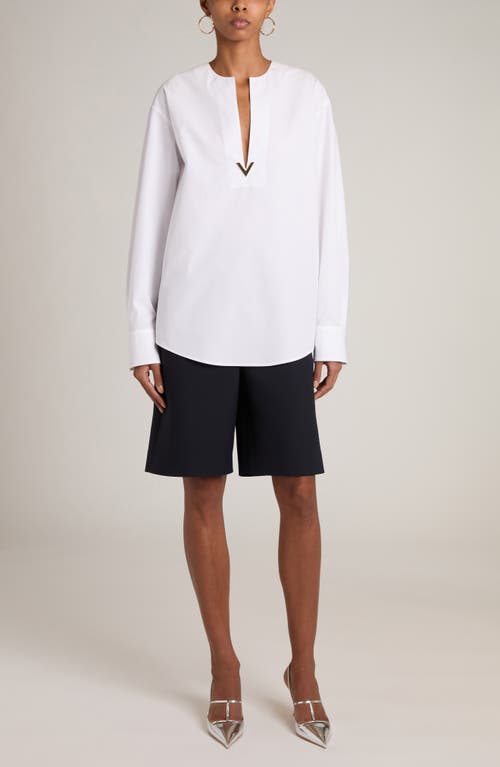 Shop Valentino Garavani V-detail Popover Top In Bianco Ottico