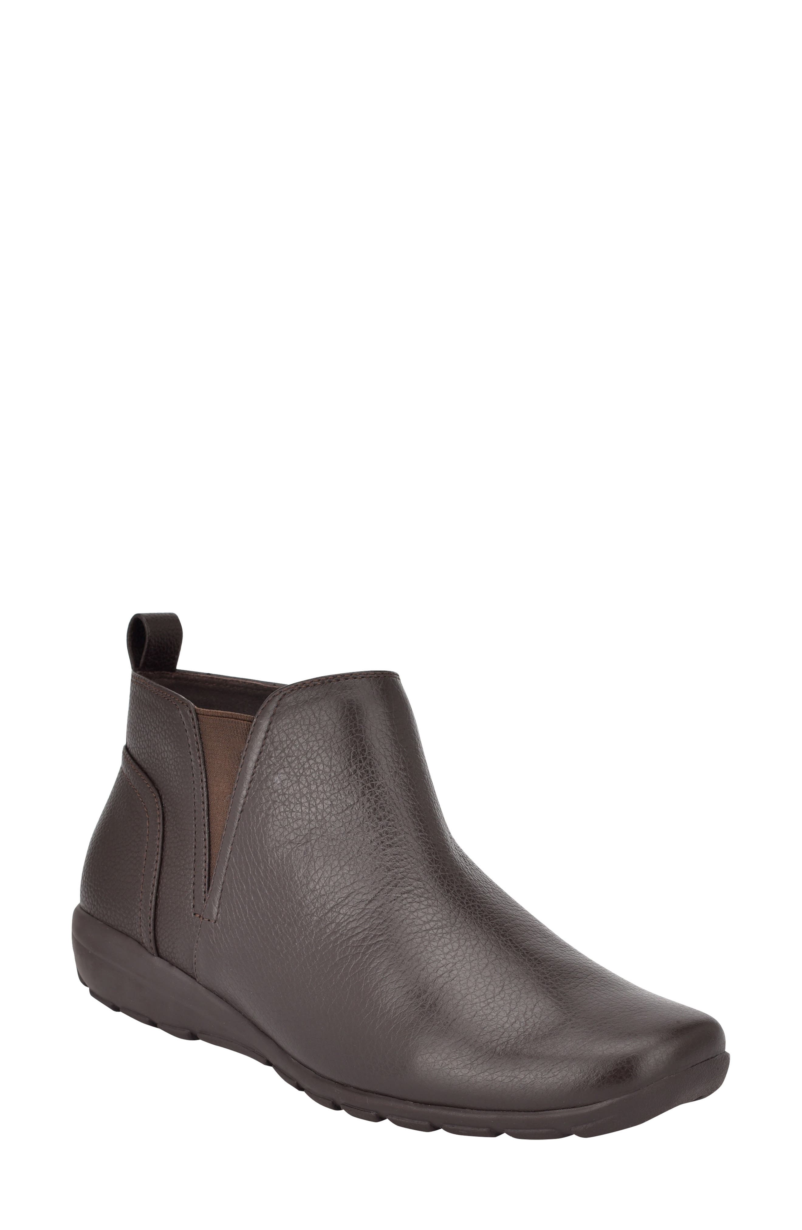 easy spirit kaymeen leather ankle booties