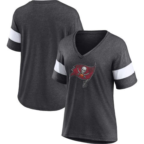 Lids Cleveland Indians Fanatics Branded Women's Two-Toned Distressed  Cooperstown Collection Tri-Blend 3/4-Sleeve V-Neck T-Shirt - Heathered  Navy/White