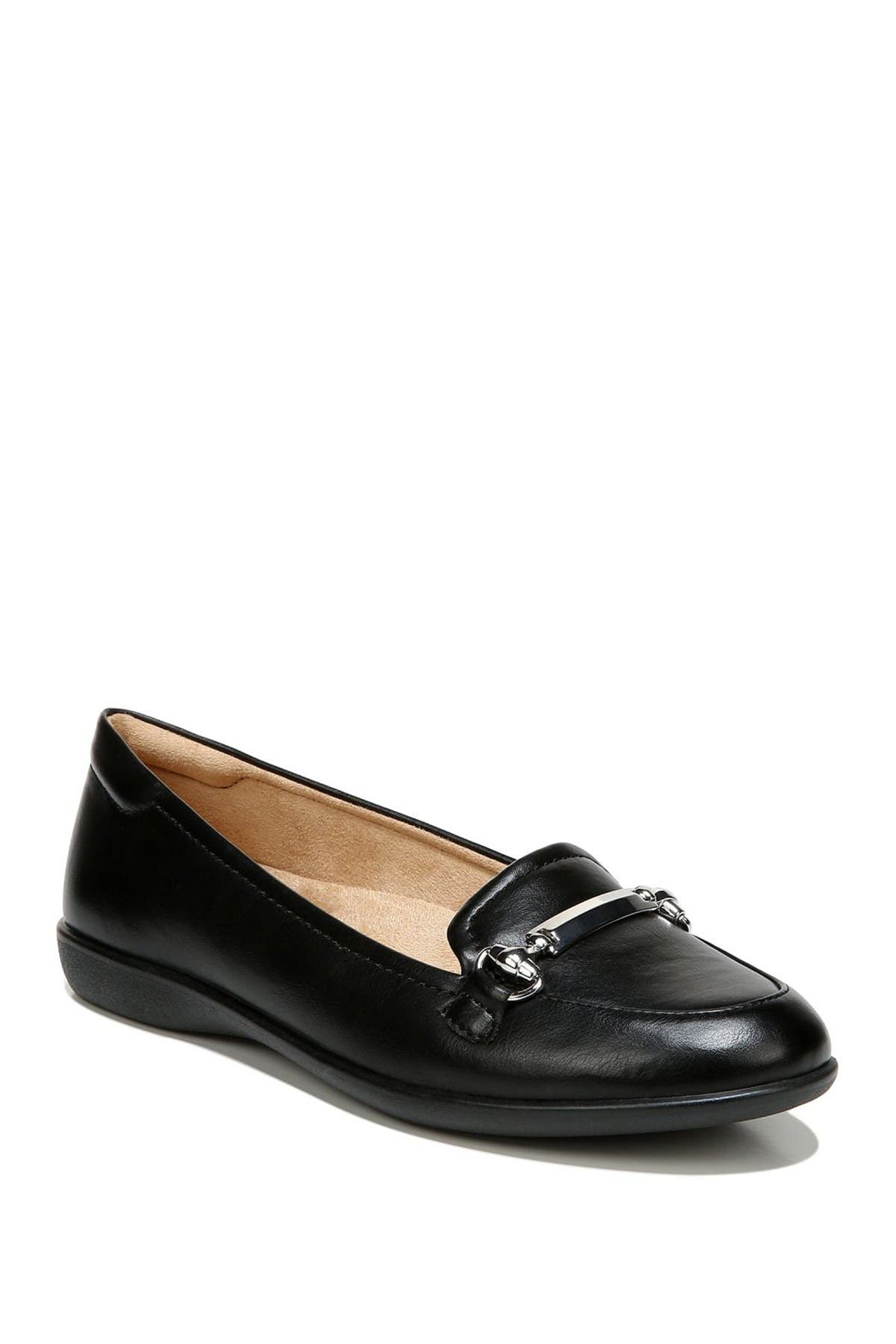 nordstrom rack flat shoes