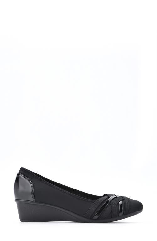Cliffs By White Mountain Bowie Wedge Pump In Black/nylon