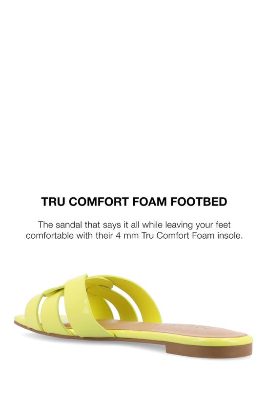 Journee Collection Journee Womens Arrina Wide Width Flat Sandals In Green