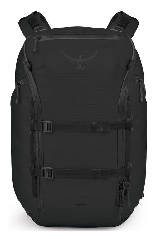 Archeon 30-Liter Backpack in Black
