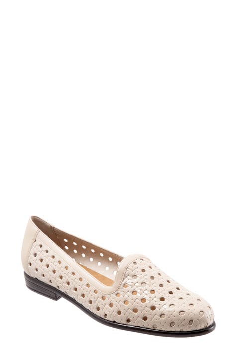 Women's Ivory Comfort Oxfords & Loafers | Nordstrom