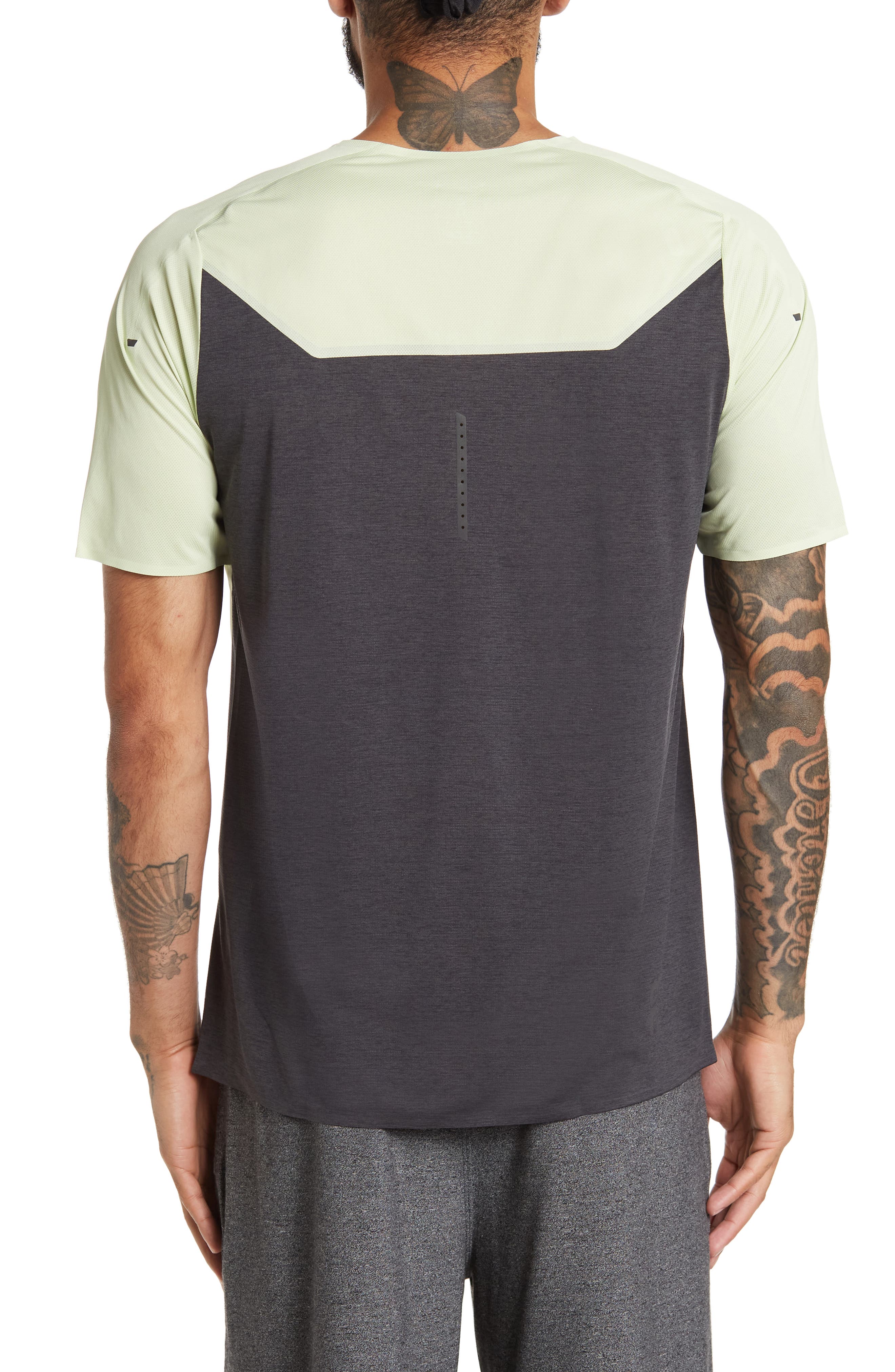 On Men's Performance-T Running T-Shirt in Meadow/Black
