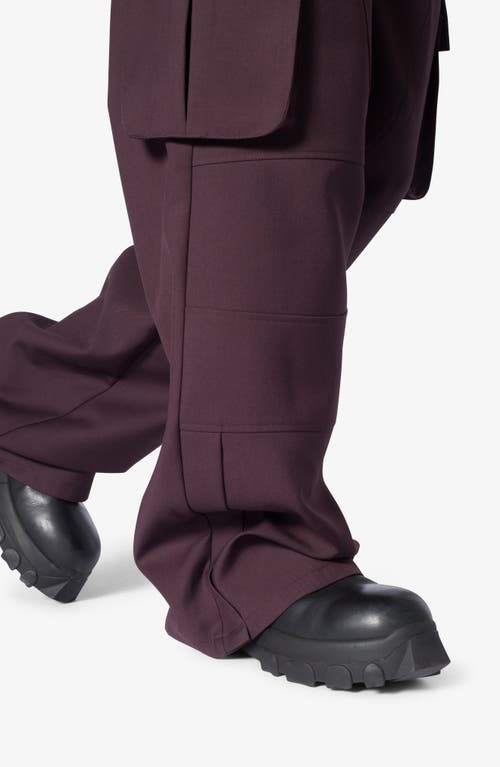 Mnml Baggy Cargo Pants In Burgundy