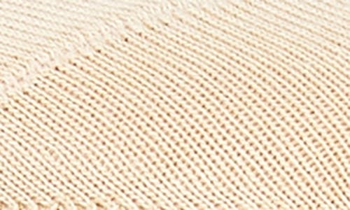 Falke Step Medium Invisible Socks In Cream
