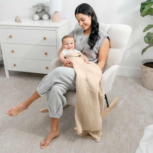 Comfy Cubs Muslin Baby Blanket In Sand