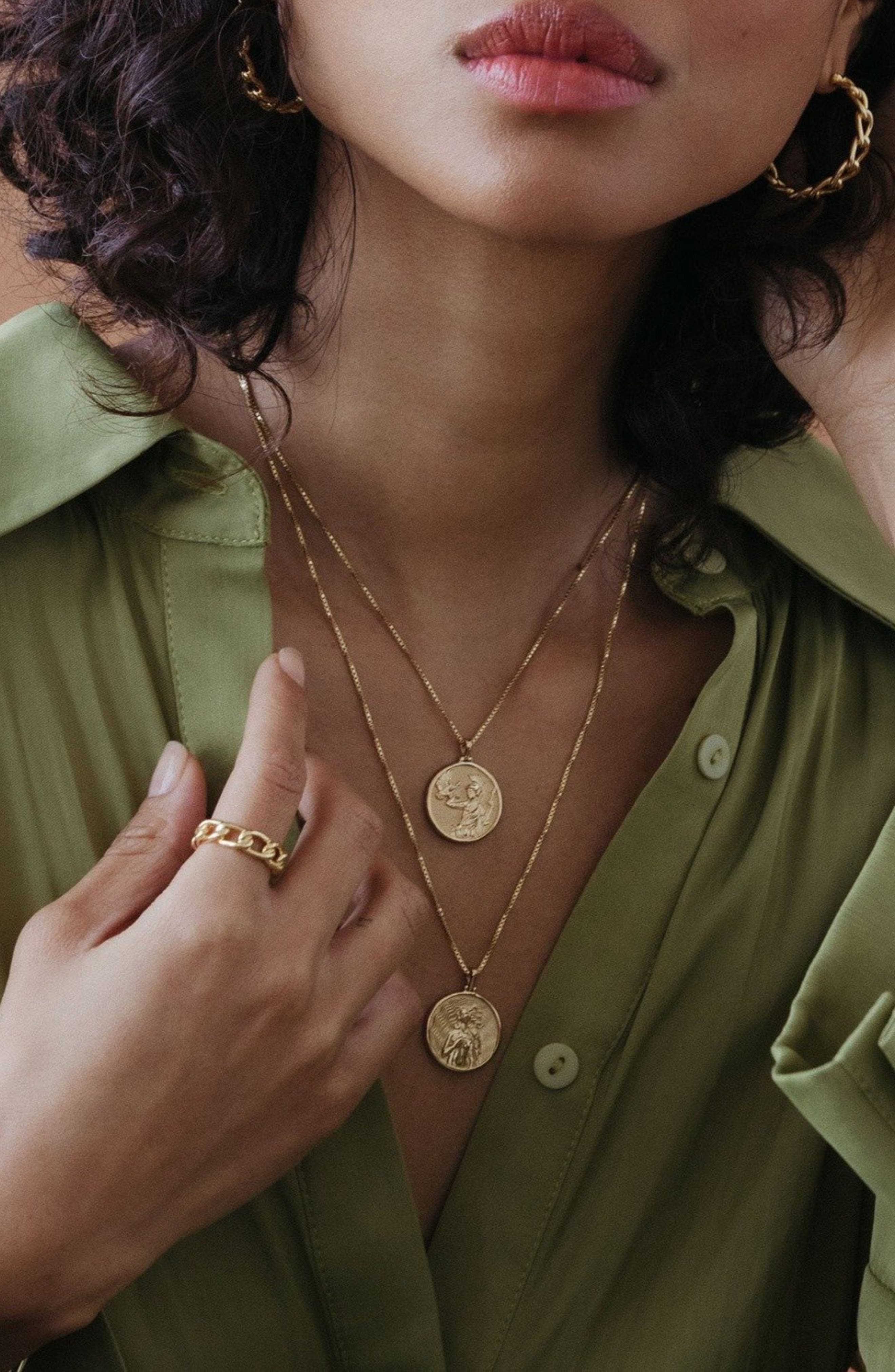 Awe Inspired Athena Pendant Necklace 