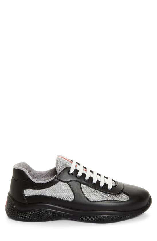 Prada Round Head Lacing Casual Shoes In Nero