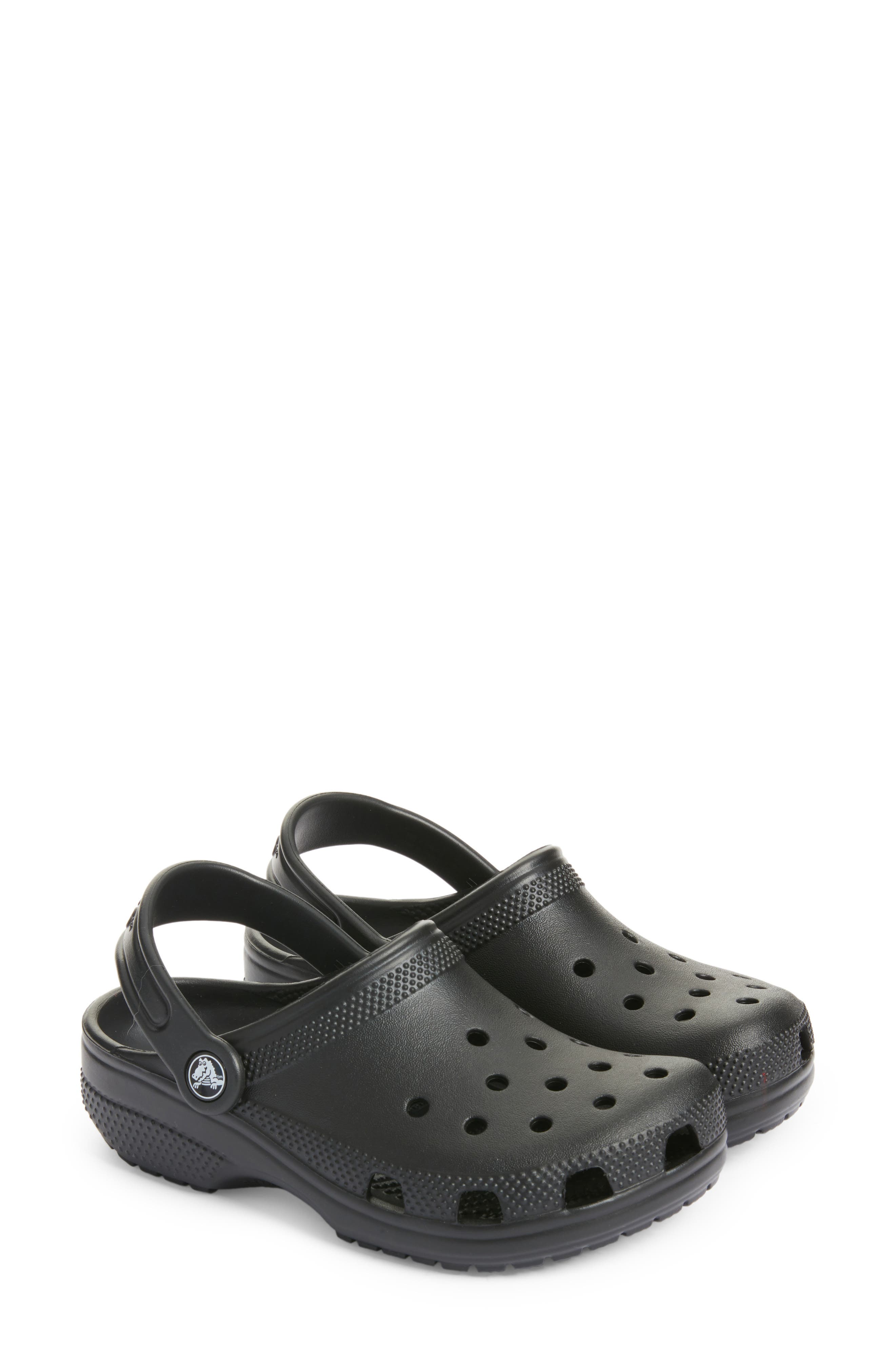 crocs big c