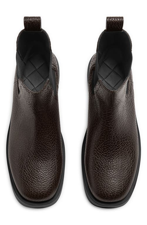 Bottega Veneta Round Head Chelsea Ankle Boots In Fondant