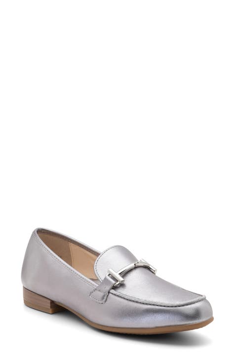 Tahari hot sale loafers womens