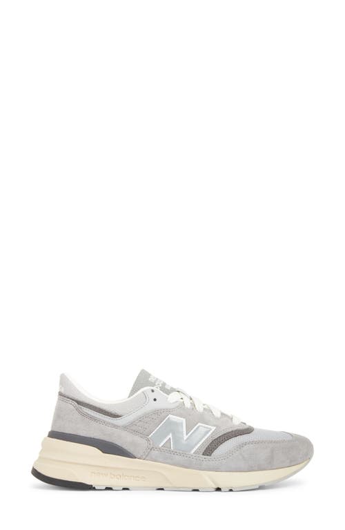 New Balance 997r Sneaker In Shadow Grey/raincloud