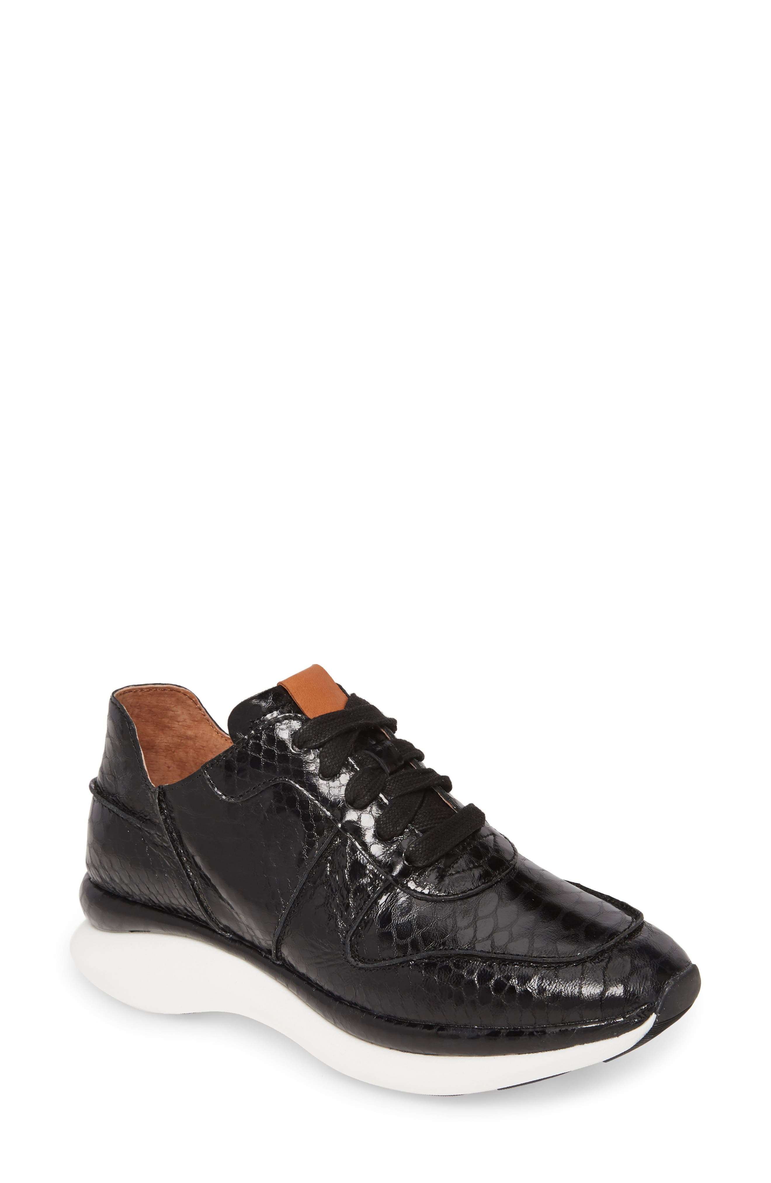 Gentle Souls By Kenneth Cole Raina Wave Sneaker- Black