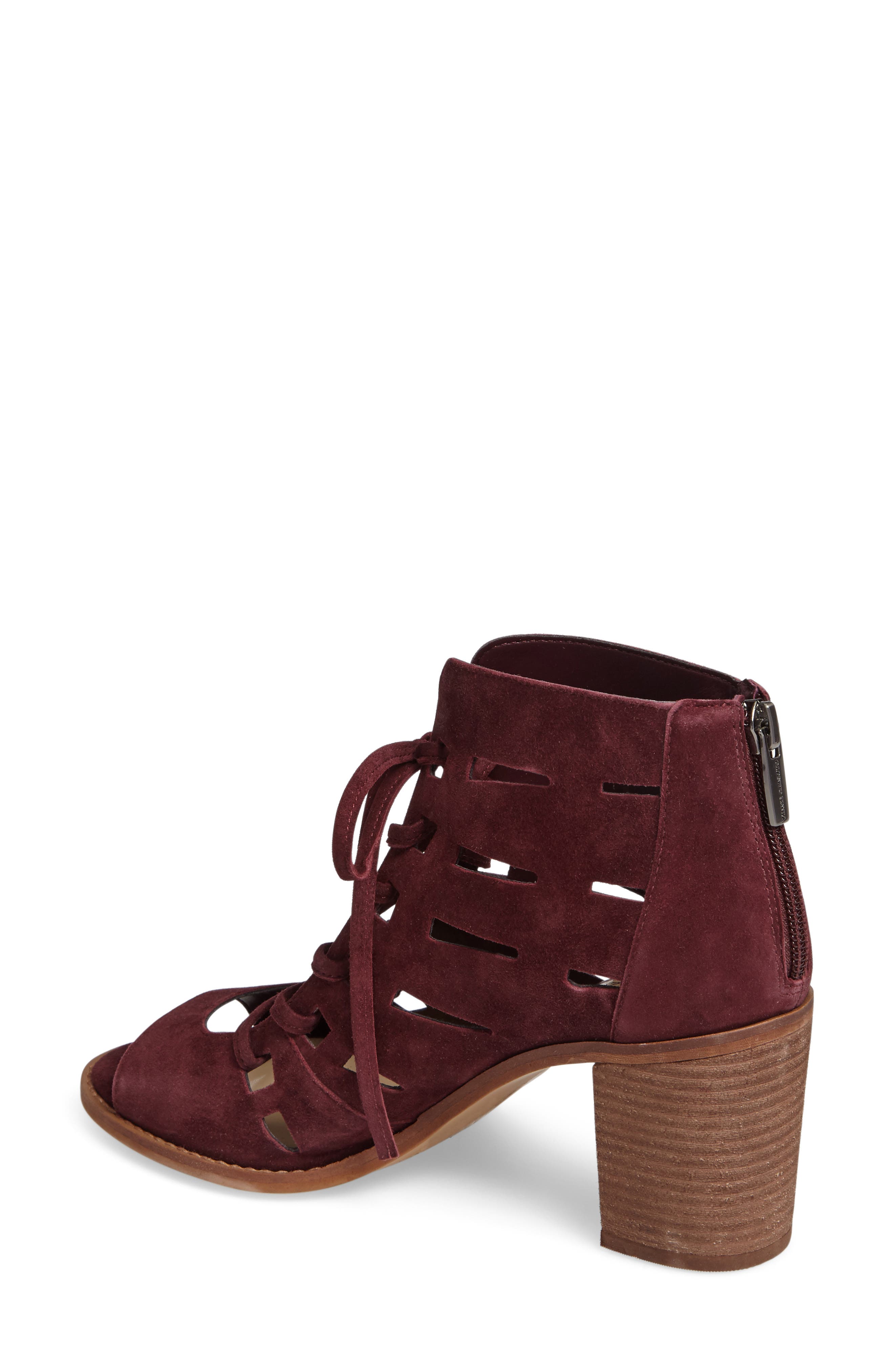 natesa perforated sandal söfft