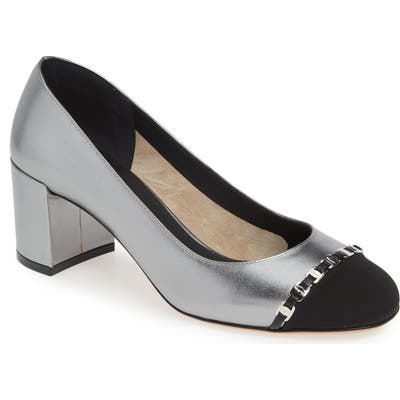 Salvatore Ferragamo Avella Chainlink Trim Pump - Metallic