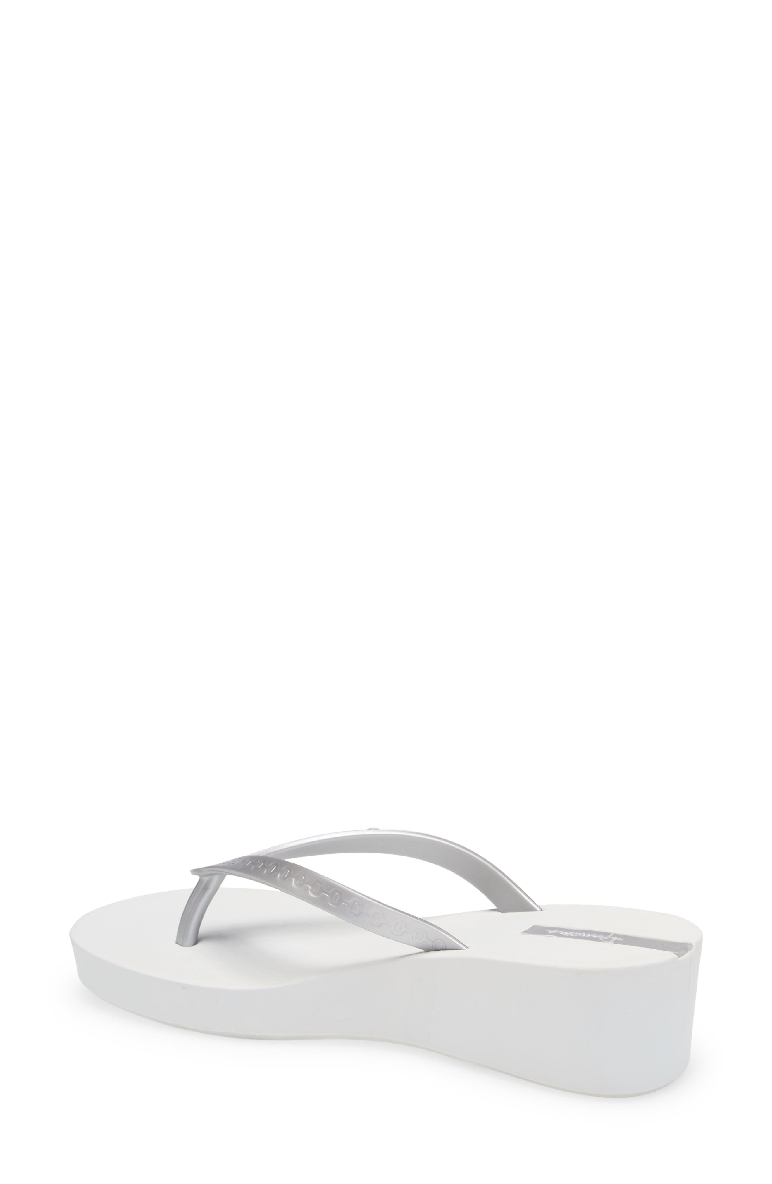ipanema daisy wedge flip flops