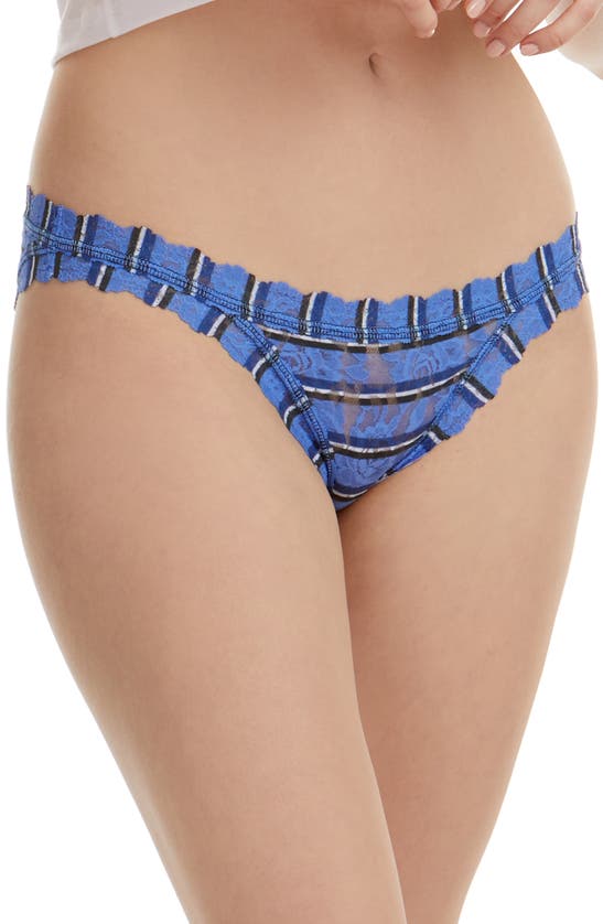 Hanky Panky Printed Signature Lace Brazilian Bikini In New Prep