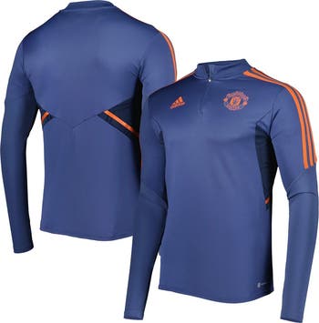 Manchester united top navy jersey