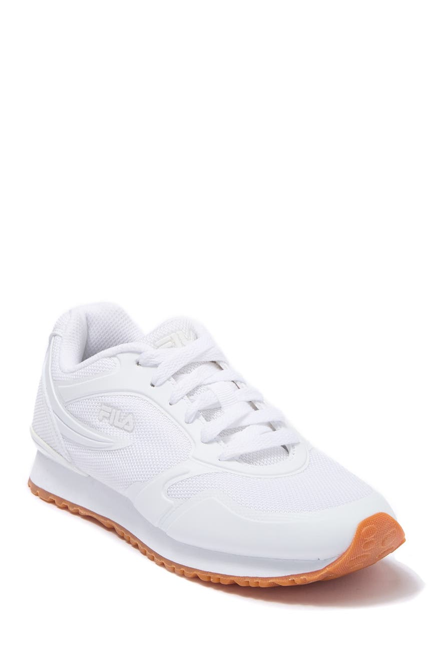 fila forerunner 18 white