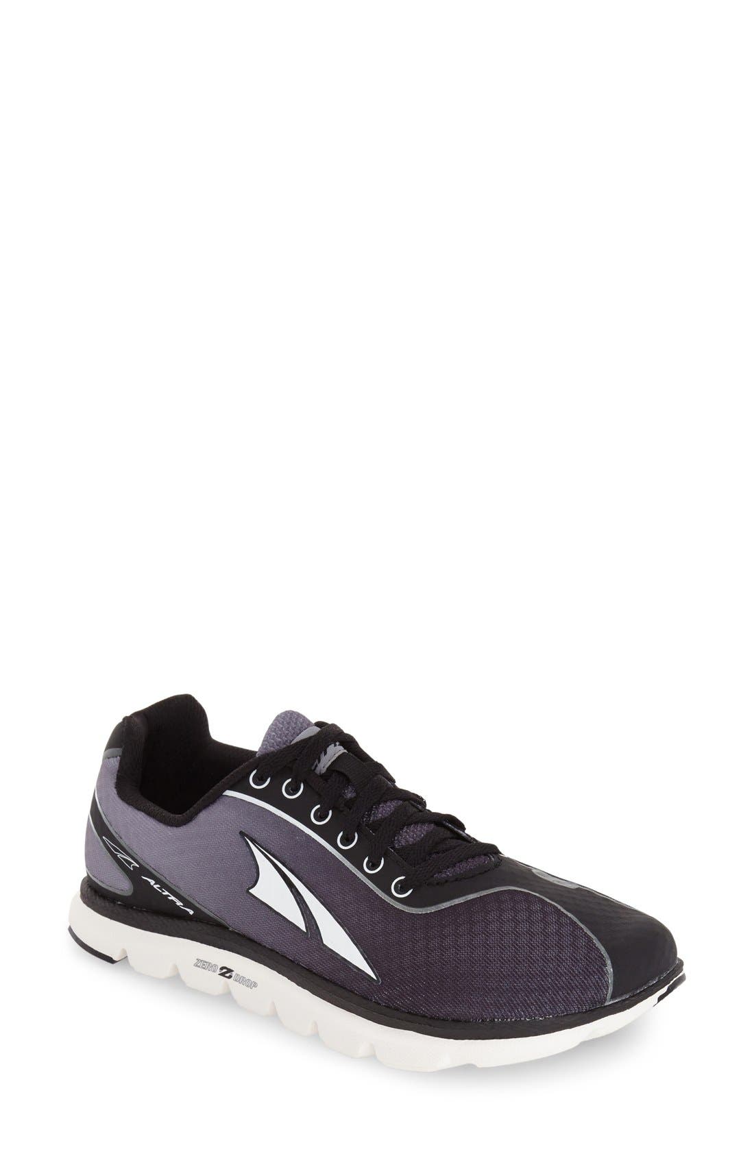 altra one 2.5 womens