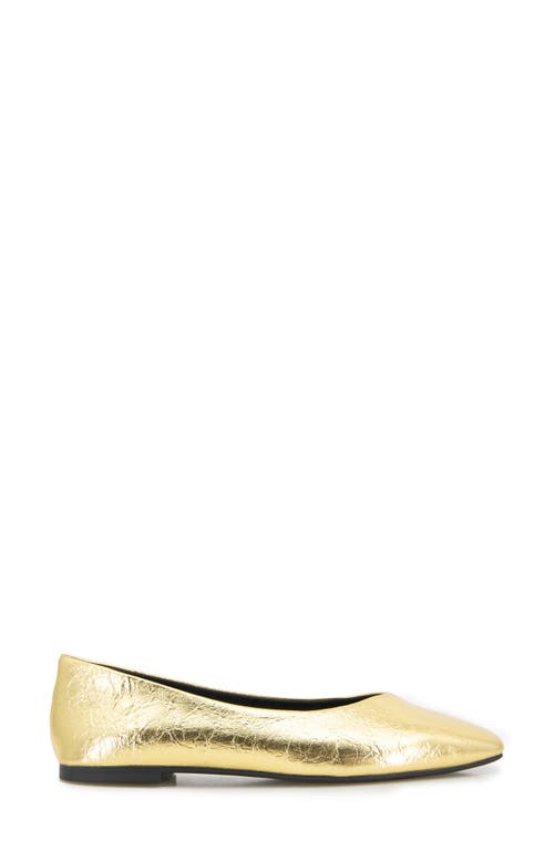 Kenneth Cole Johanna Square Toe Flat In Gold