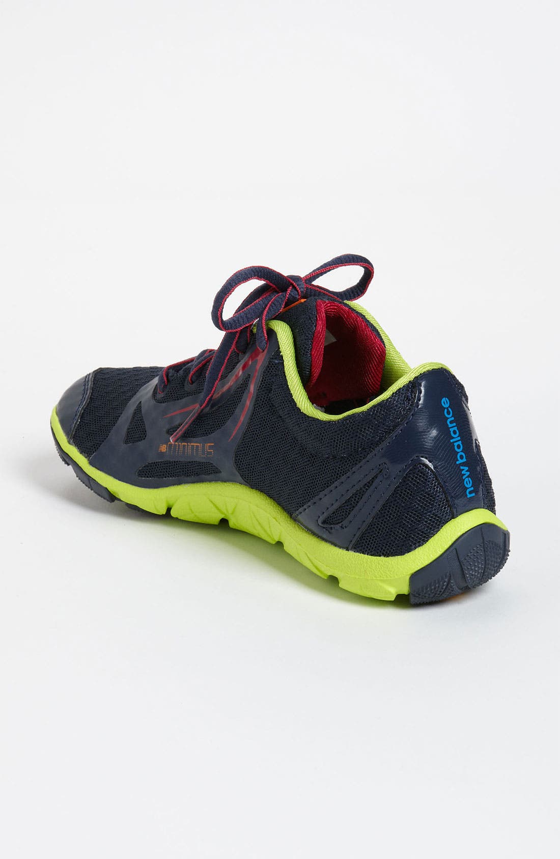 new balance minimus womens