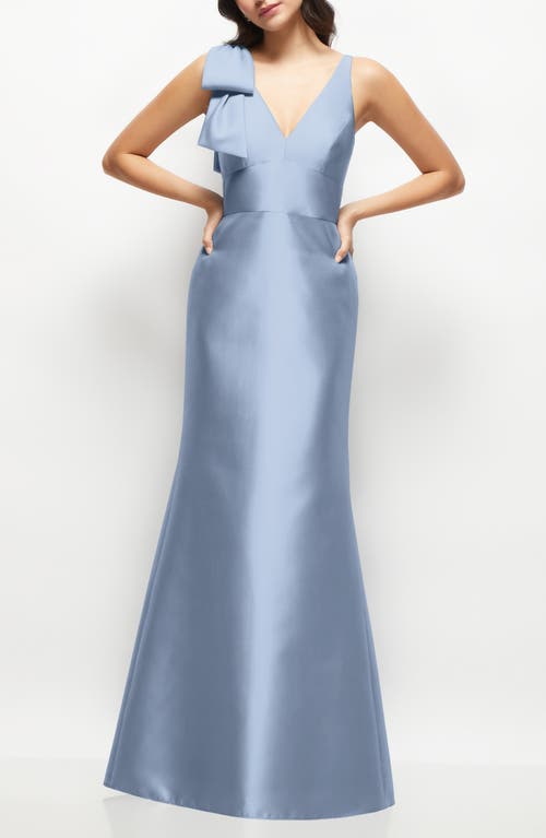 Alfred Sung Bow Detail Sleeveless Satin Twill Trumpet Gown in Cloudy 