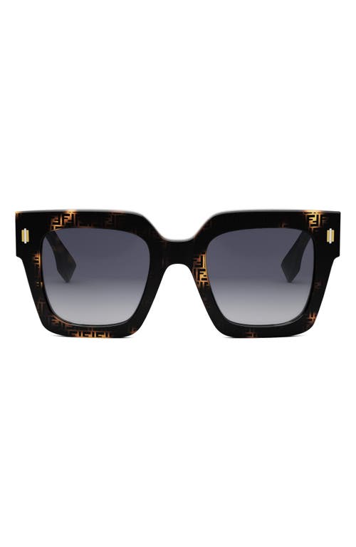 Fendi Fe40101i 55b Havana/serigrafato Sunglasses In Havana/gradient Smoke