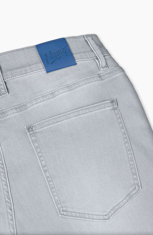 Mugsy Classic Fit Jeans In Johnnys-light Gray