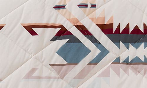 PENDLETON PENDLETON ROLL-UP THROW BLANKET