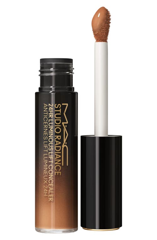 Shop Mac Cosmetics Studio Radiance 24hr Luminous Lift Concealer In Nw40