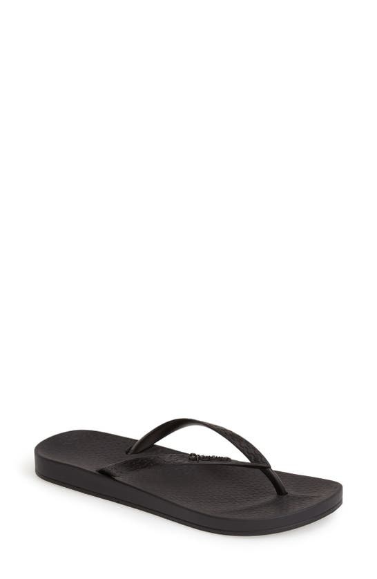 Ipanema Anatomic Flip Flop In Black In Black