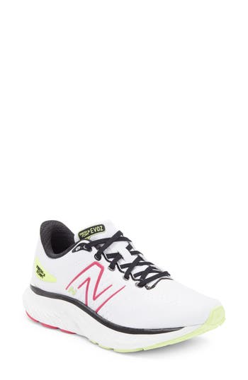 New Balance Evoz Running Shoe In White/carinval Pink