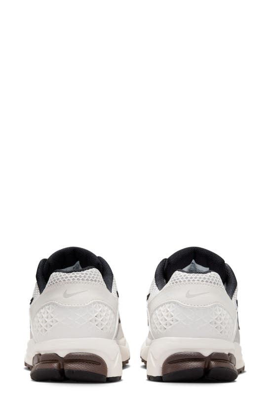 Nike Zoom Vomero 5 Sneaker In Phantom/ Platinum/ Light Iron
