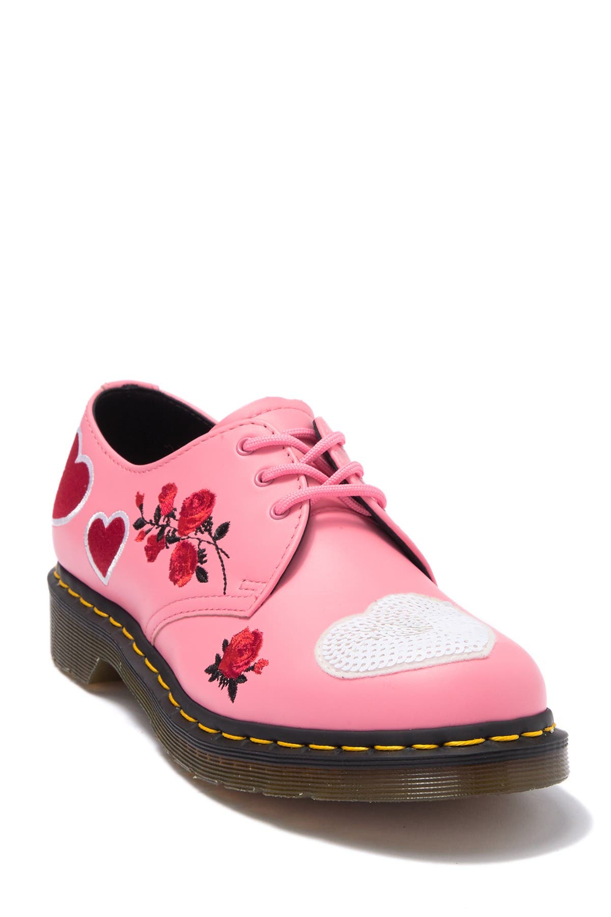 dr martens 1461 hearts