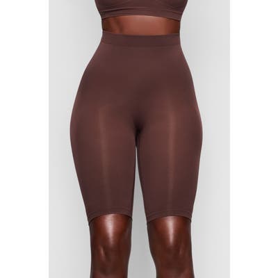 Plus Size Skims Sculpting Seamless Above The Knee Shorts, X/5X - Brown