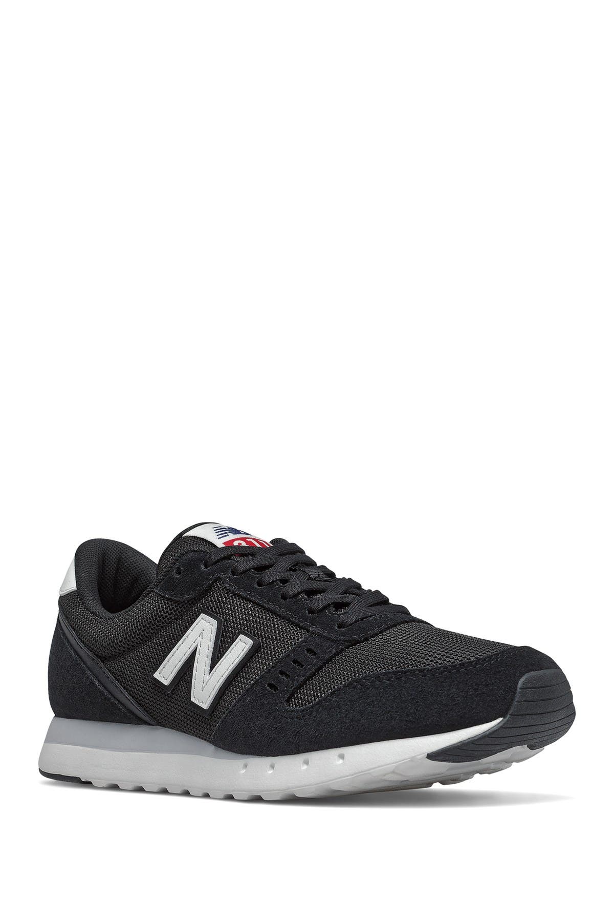 new balance women's 311v2 sneaker