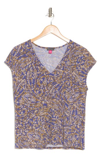 Shop Vince Camuto V-neck Knit T-shirt In Blu-mus-tan-943