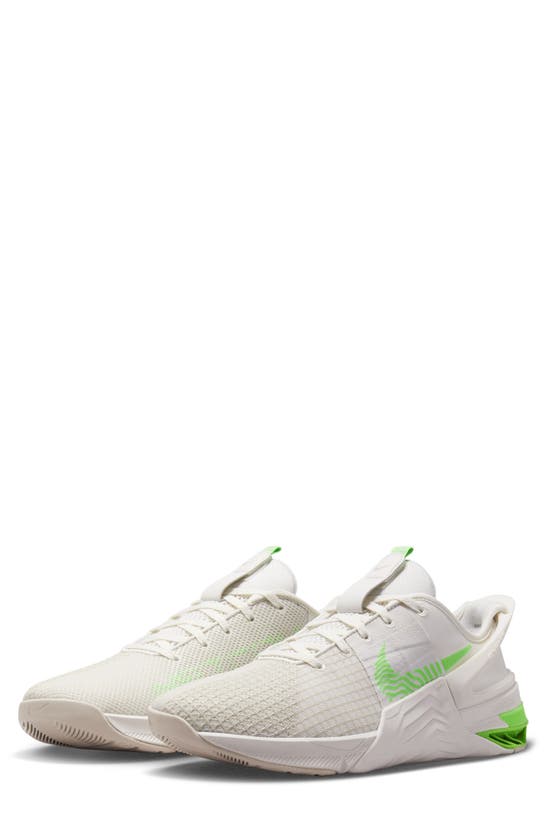 Nike Men's Metcon 8 Flyease Easy On/off Workout Shoes In Phantom/ Light Brown/ Green