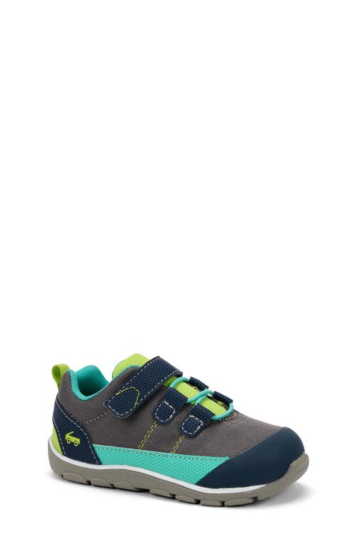 See Kai Run Summit Low Top Sneaker in Gray/Multi at Nordstrom, Size 10 M